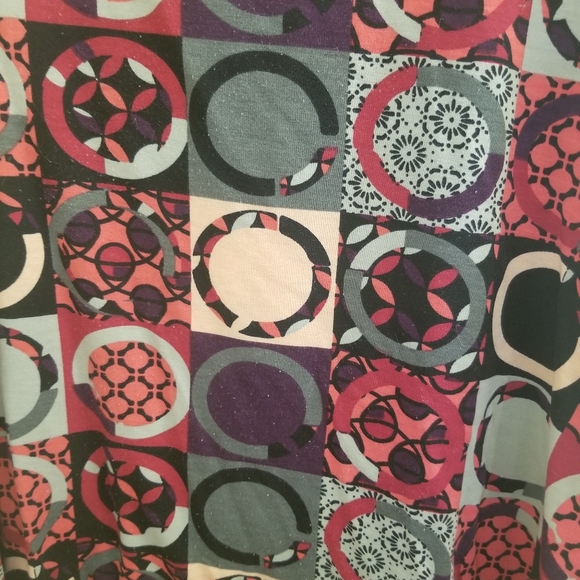Lularoe shirt - Picture 3 of 3